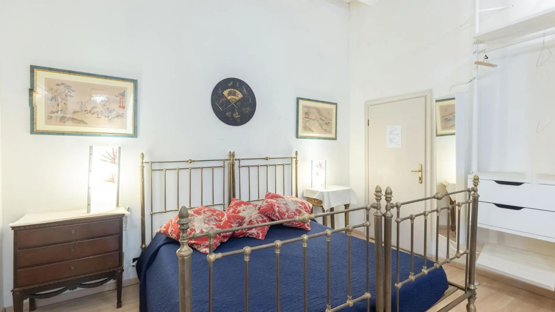 Le Stanze Nel Ghetto, Bologna By Short Holidays 0*,  Italy
