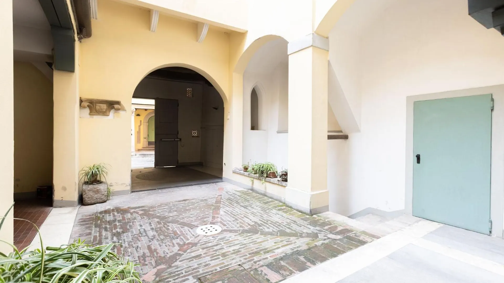 Le Stanze Nel Ghetto, Bologna By Short Holidays 0*,