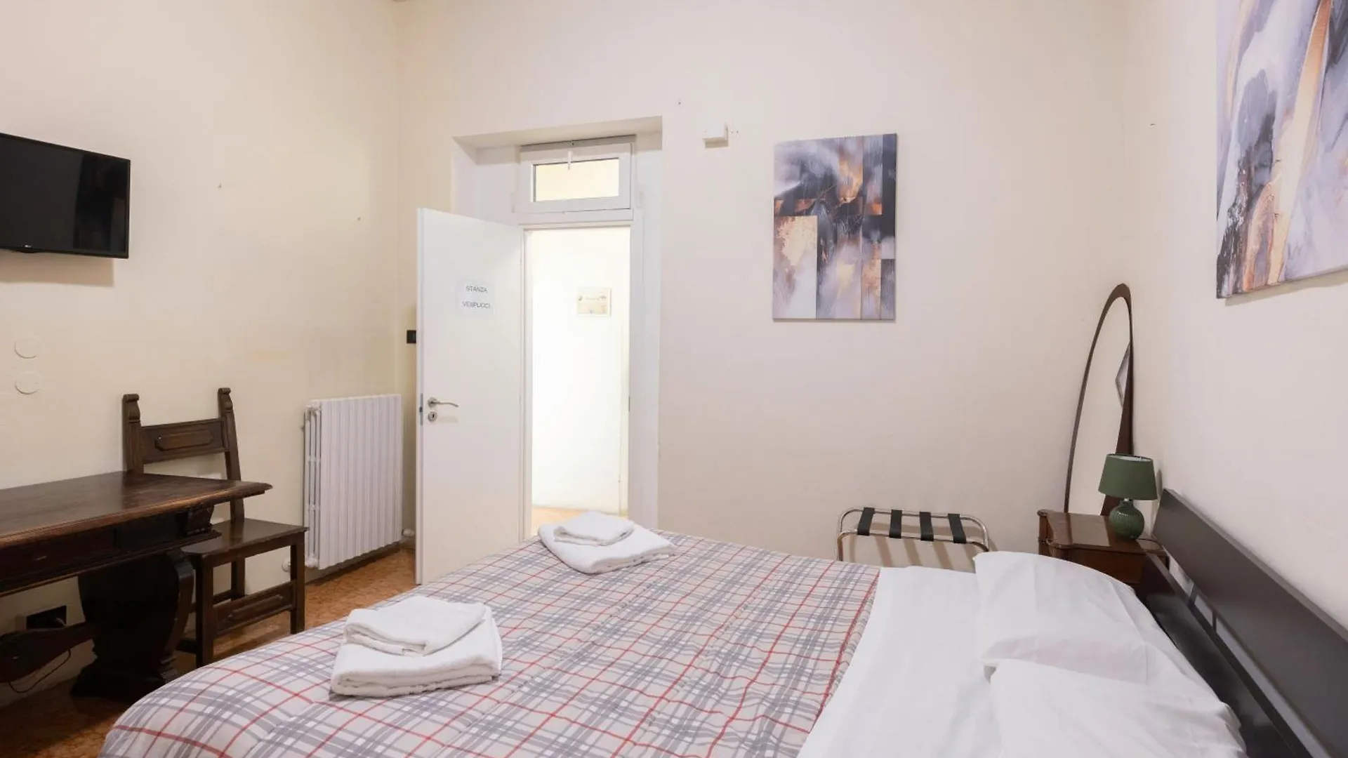 Le Stanze Nel Ghetto, Bologna By Short Holidays Guest house